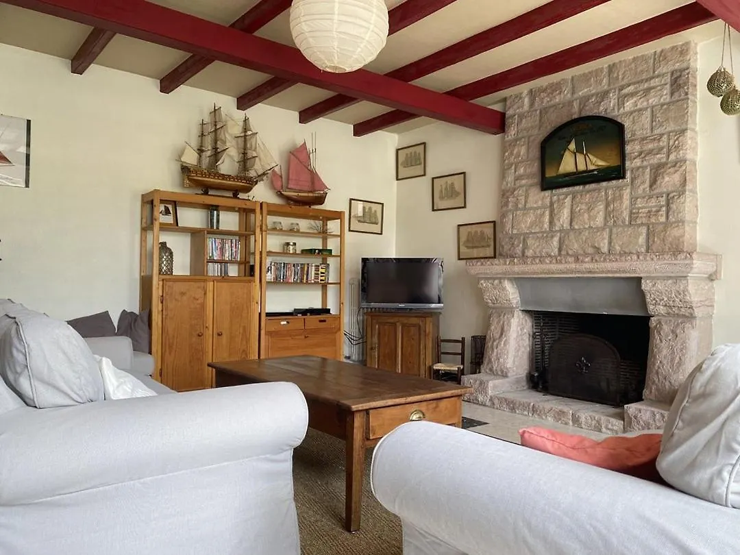 503 - Belle Maison A Erquy A Proximite Du Port Et Face A La Plage 0*,