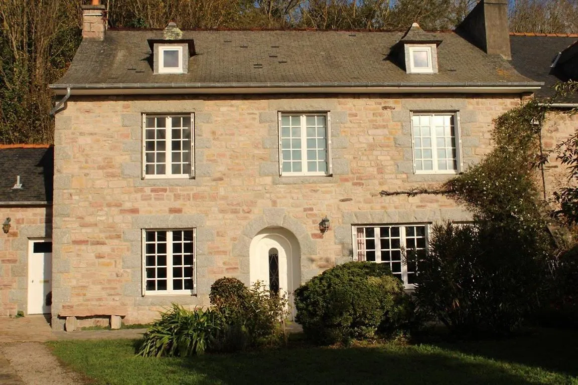 503 - Belle Maison A Erquy A Proximite Du Port Et Face A La Plage
